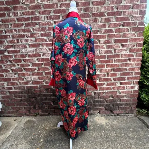 Sold - Picture 2 of 8